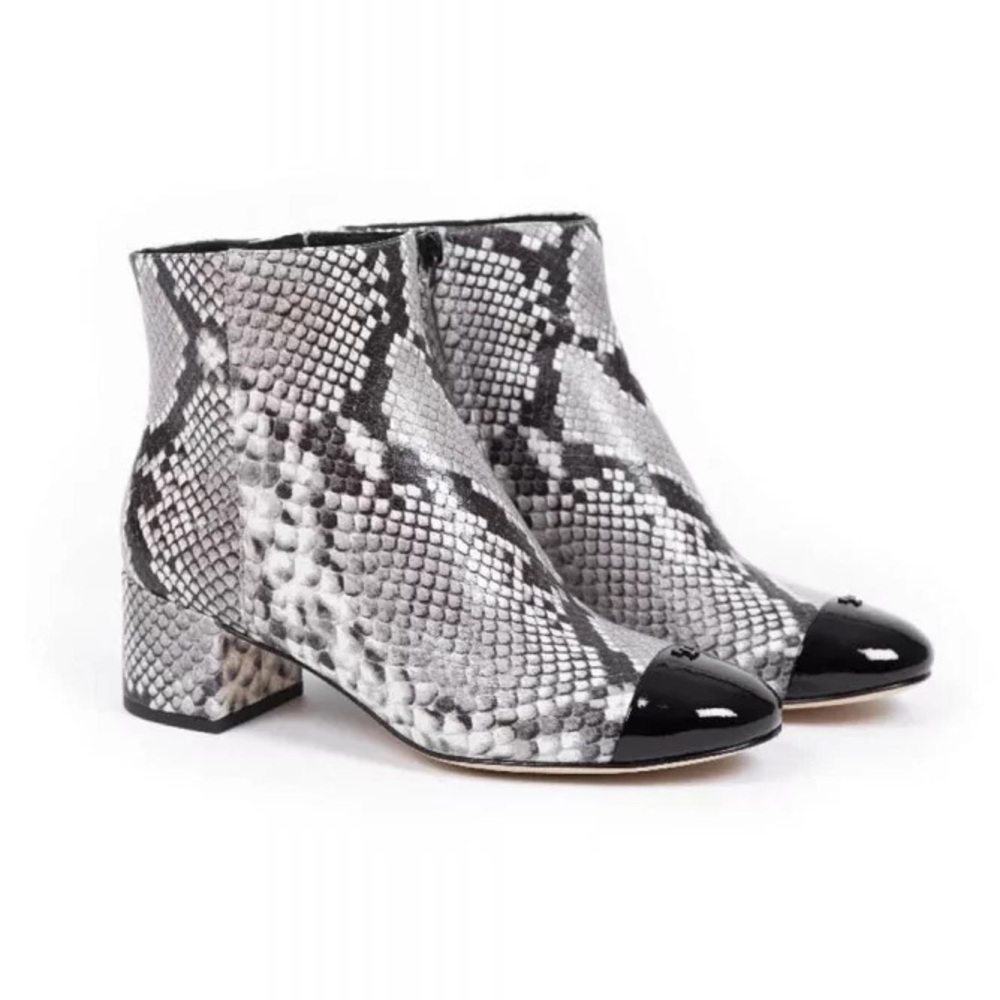 Tory Burch Shelby Bootie Snake Print Embossed 8.5